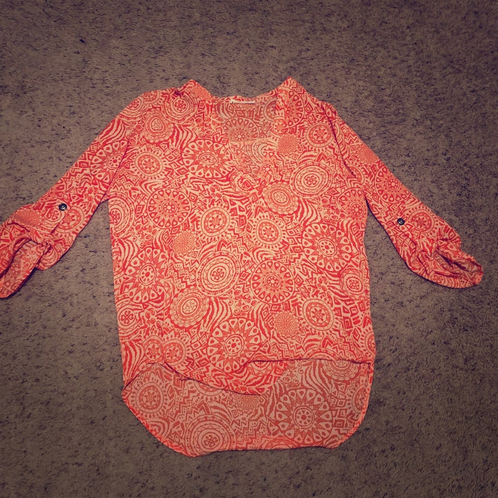 Women’s pattern blouse